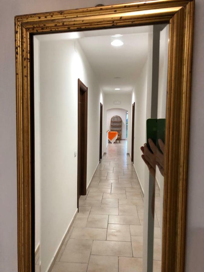 Agriturismo "Lo Zafferano" อาพริเลีย ภายนอก รูปภาพ